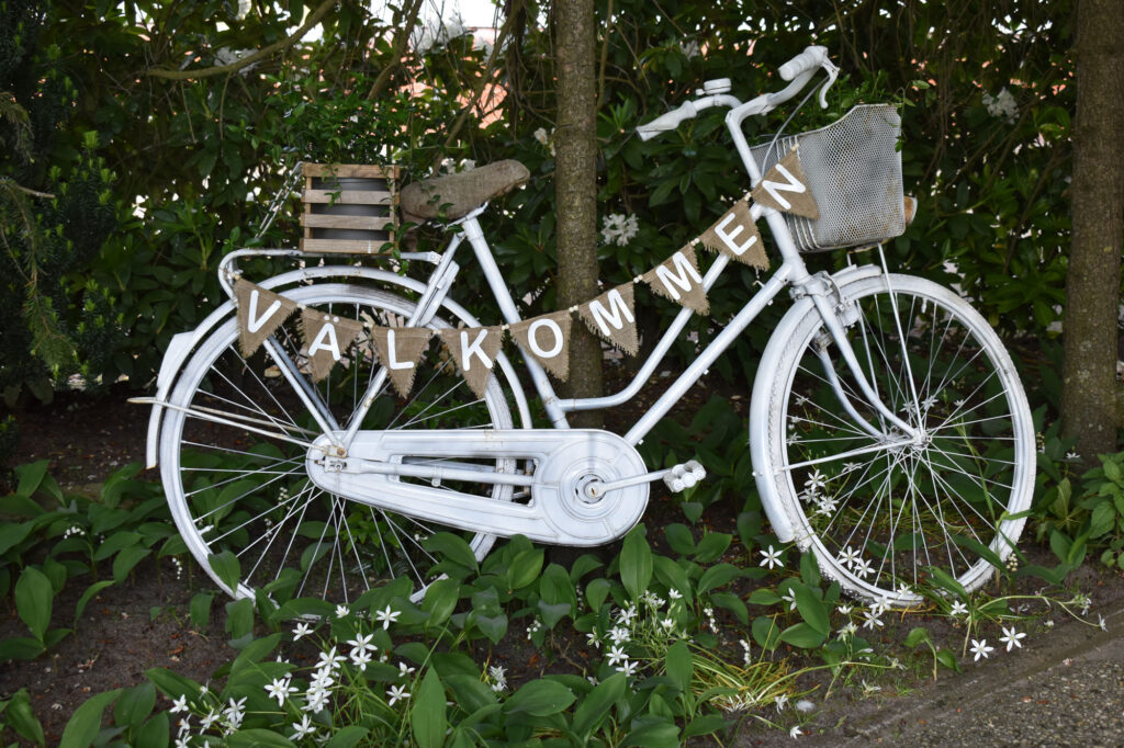 Gartendeko Shabby Fahrrad Scandi Frühling