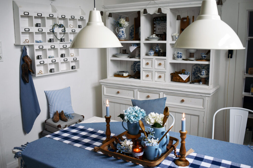 Sommerdeko Rustikal Spätsommer blau Esszimmer