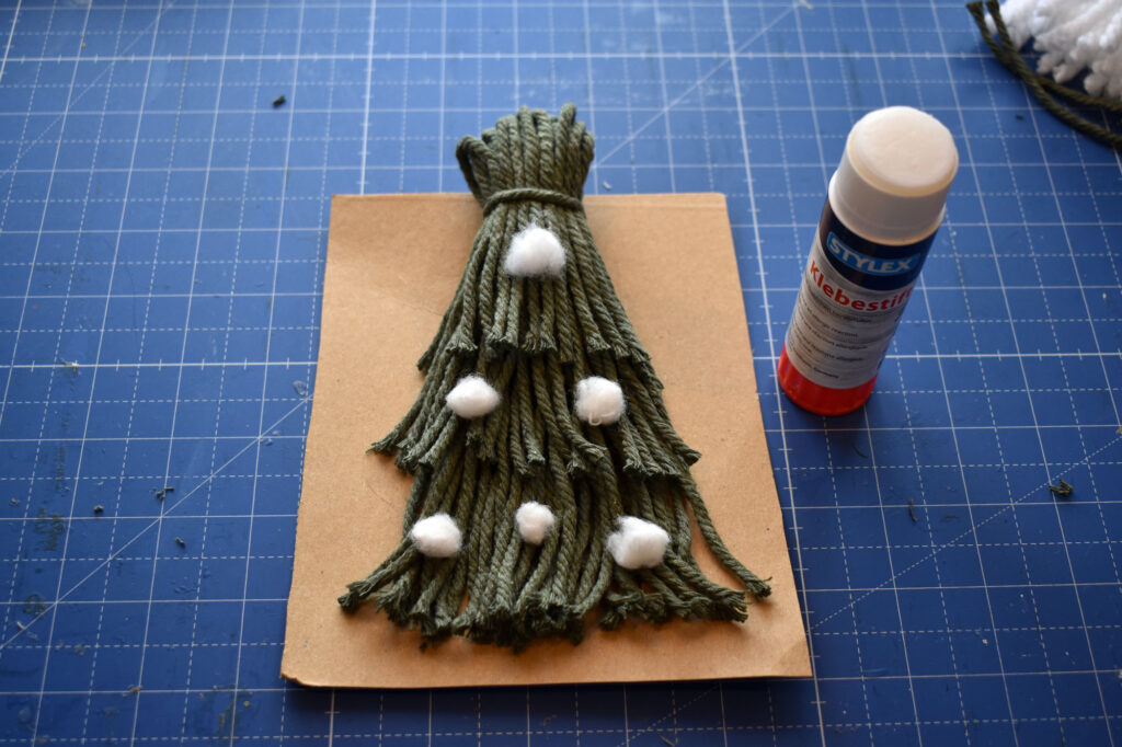 DIY Weihnachtsdeko Girlande Qaustengirlande Christmasdecor